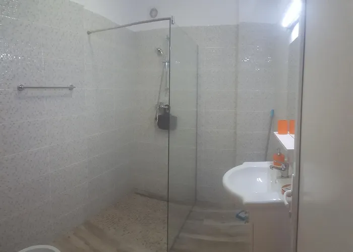 Spital Fundeni 公寓 *